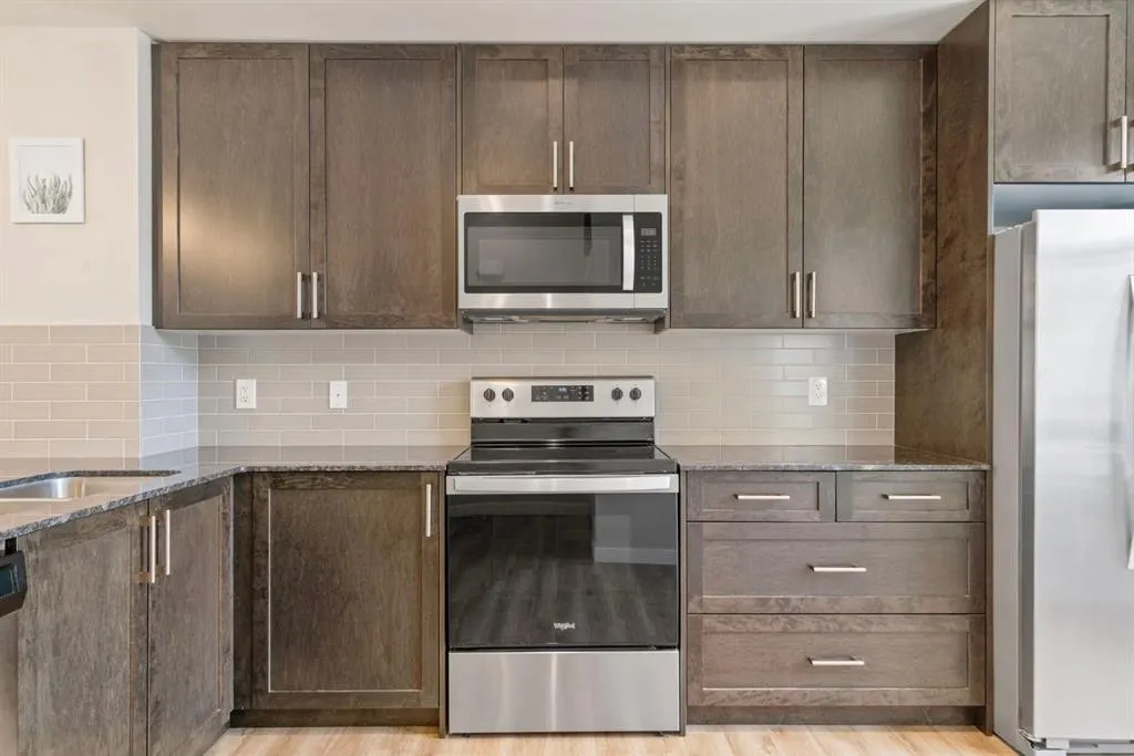 19640 40 Street SE