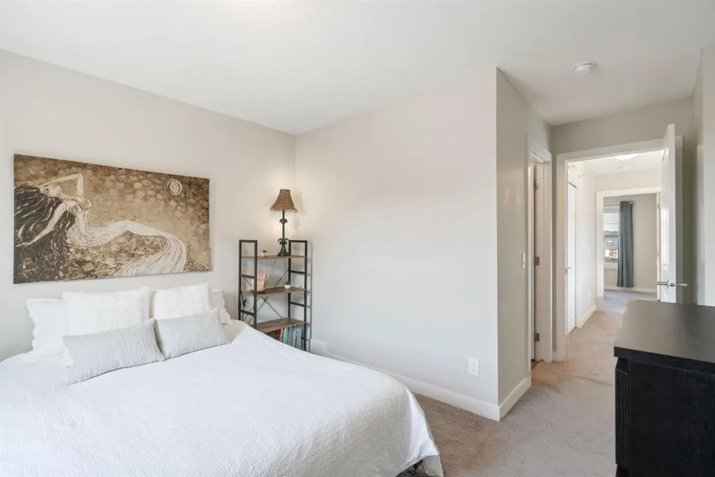 19640 40 Street SE