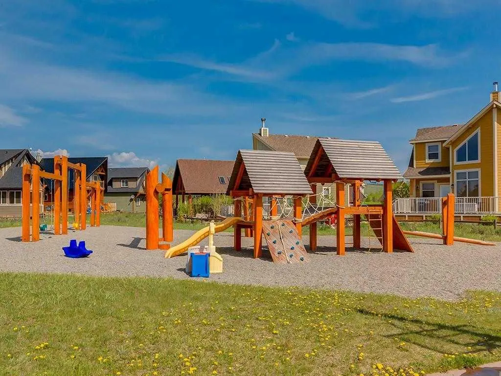 423 Cottageclub Cove