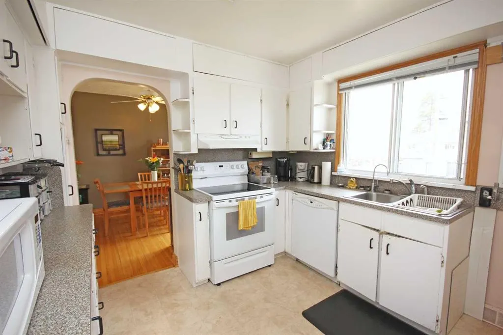 3419 Kerry Park Road SW