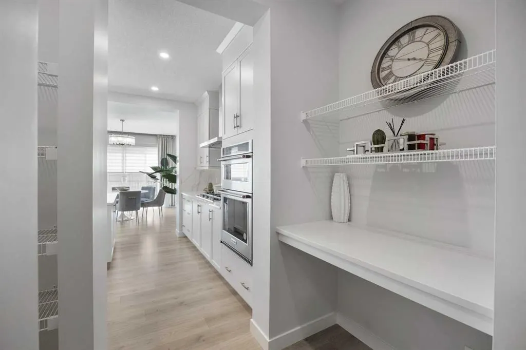 153 Edith Villas NW