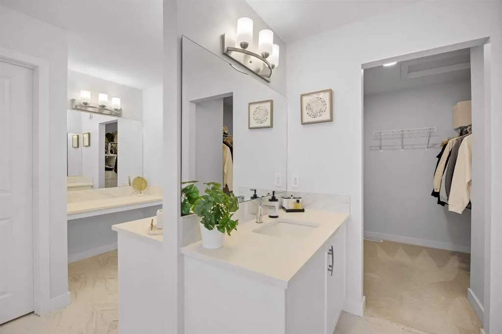 153 Edith Villas NW