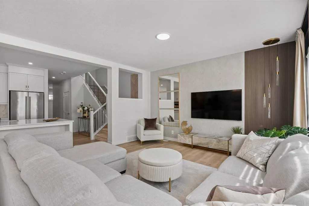 153 Edith Villas NW