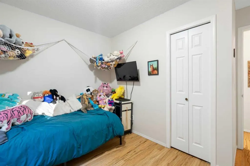 601 4th Street, #2