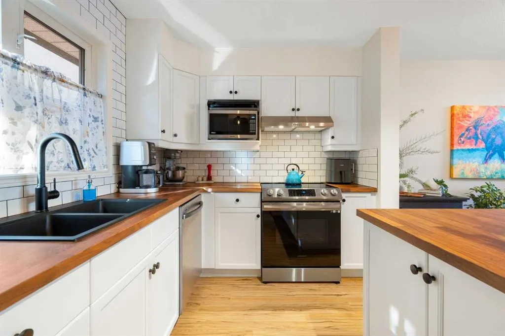 601 4th Street, #2