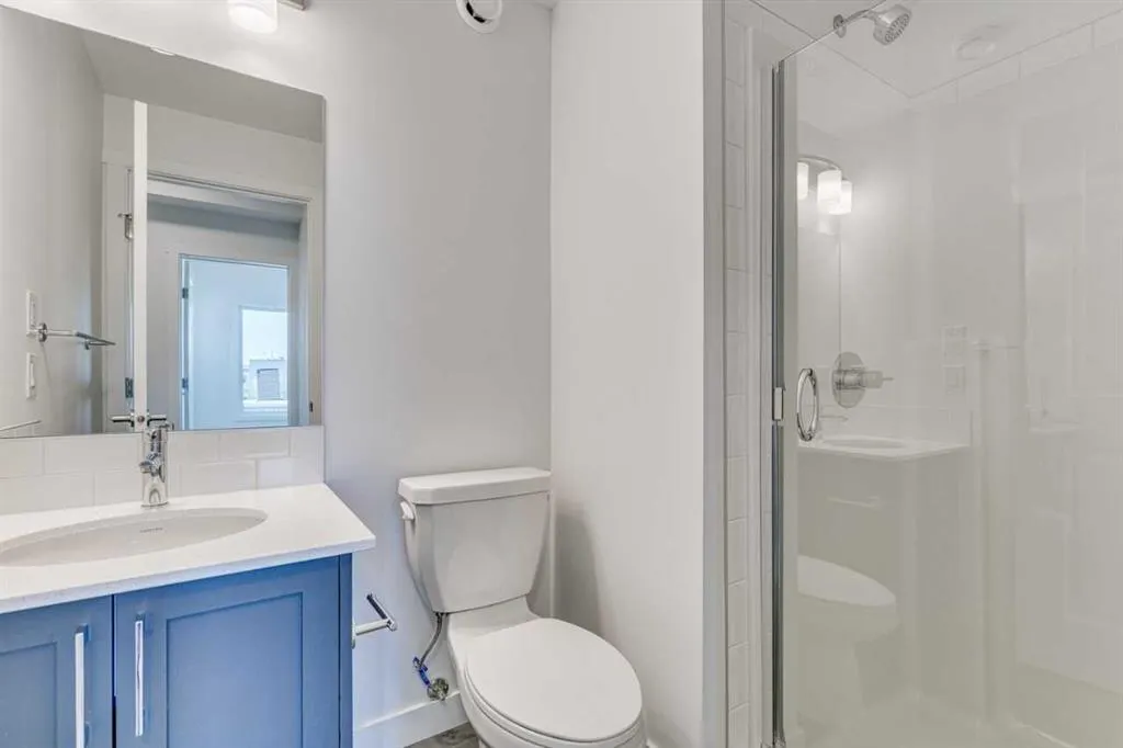 65 Belvedere Pointe SE, #406