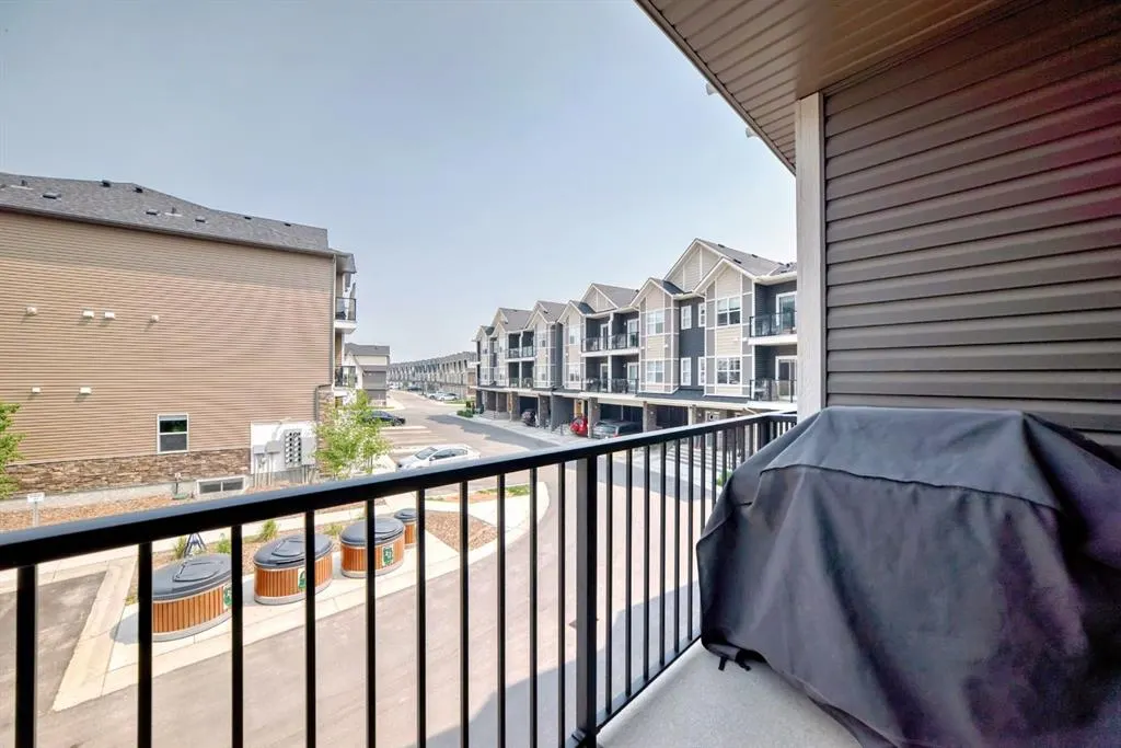 250 Fireside View, #1203