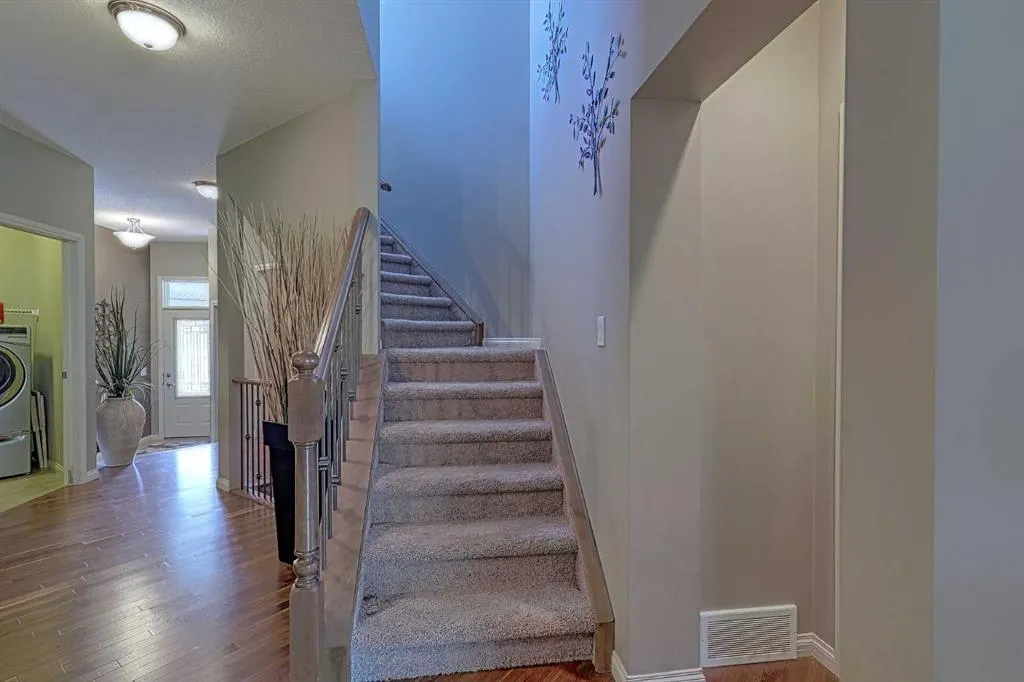 223 Sunset Square