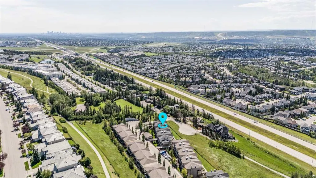 181 Rockyledge View NW, #16