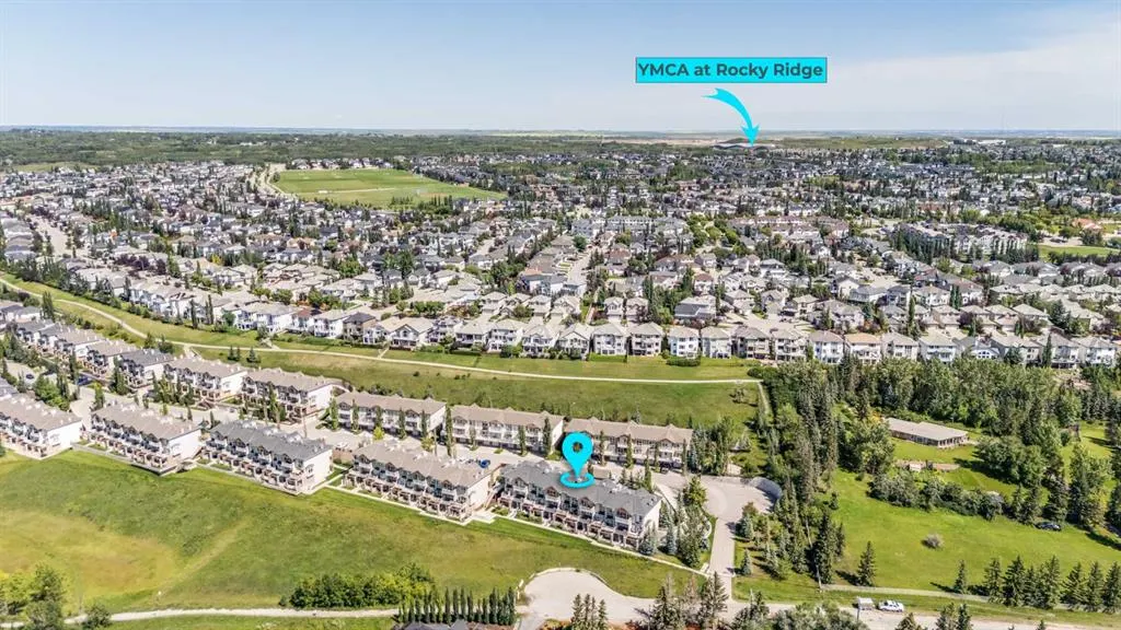181 Rockyledge View NW, #16
