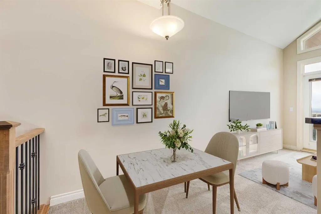 181 Rockyledge View NW, #16