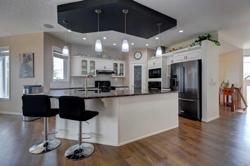 2 Cranridge Heights SE