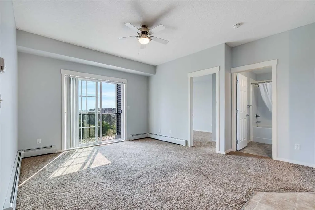 99 Copperstone Park SE, #1405