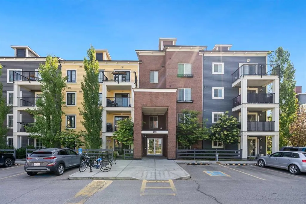 99 Copperstone Park SE, #1405