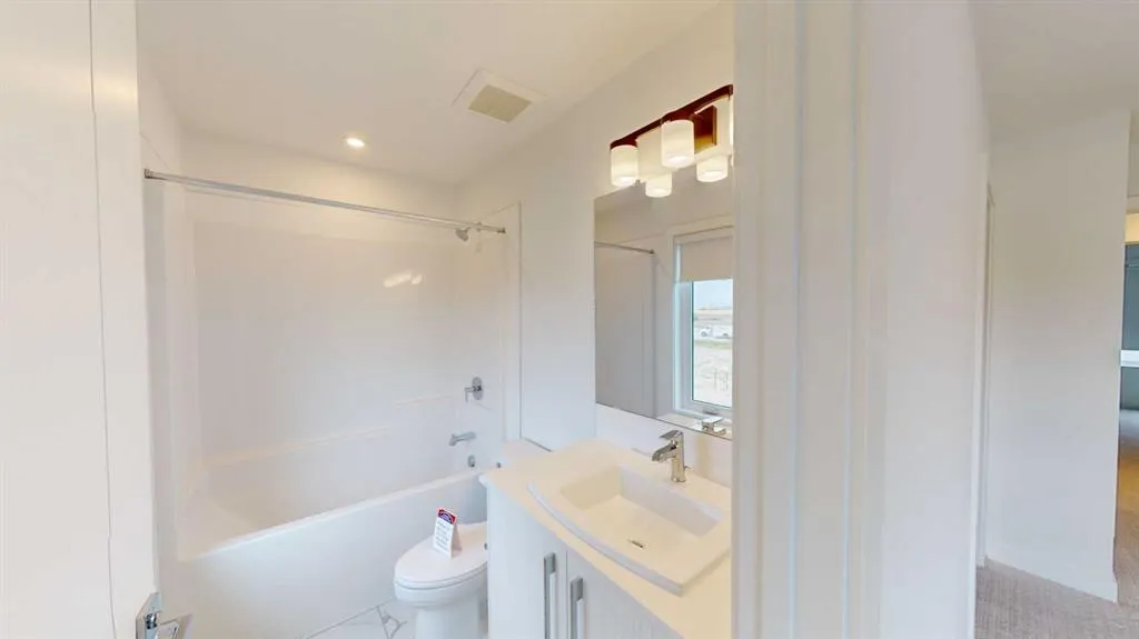 280 Chelsea Road, #302