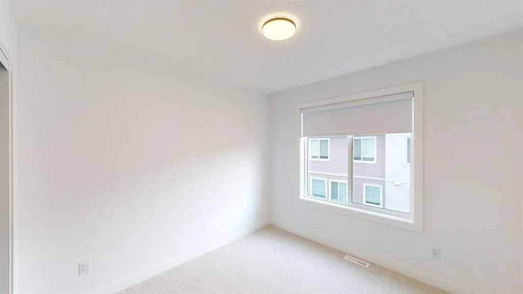 280 Chelsea Road, #302