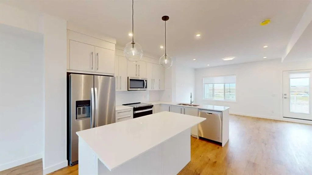280 Chelsea Road, #302