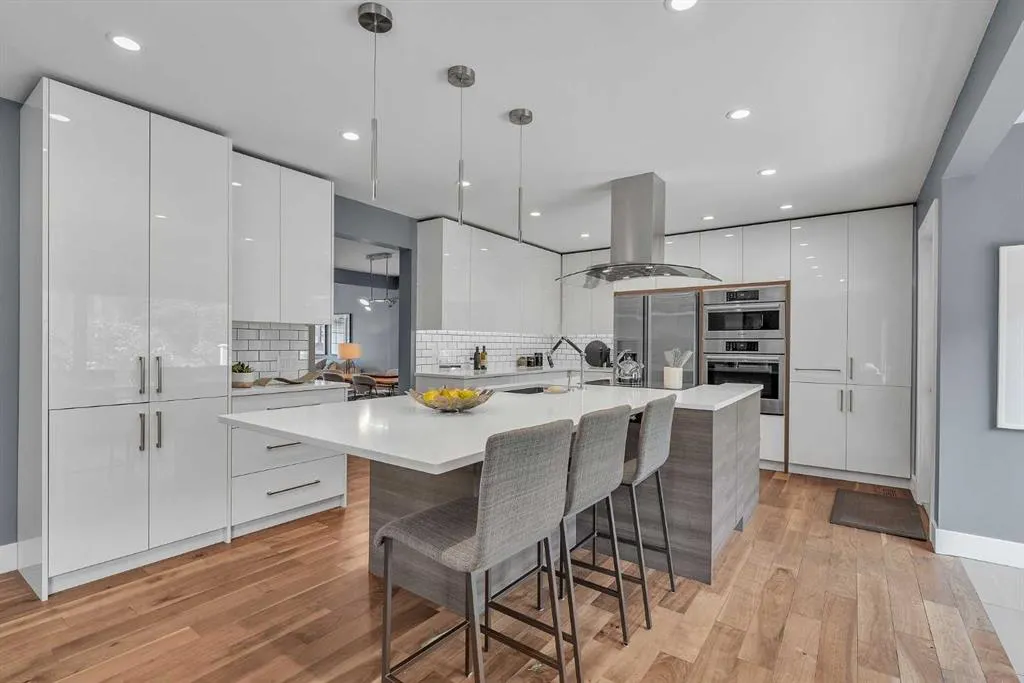 129 Edgebrook Gardens NW