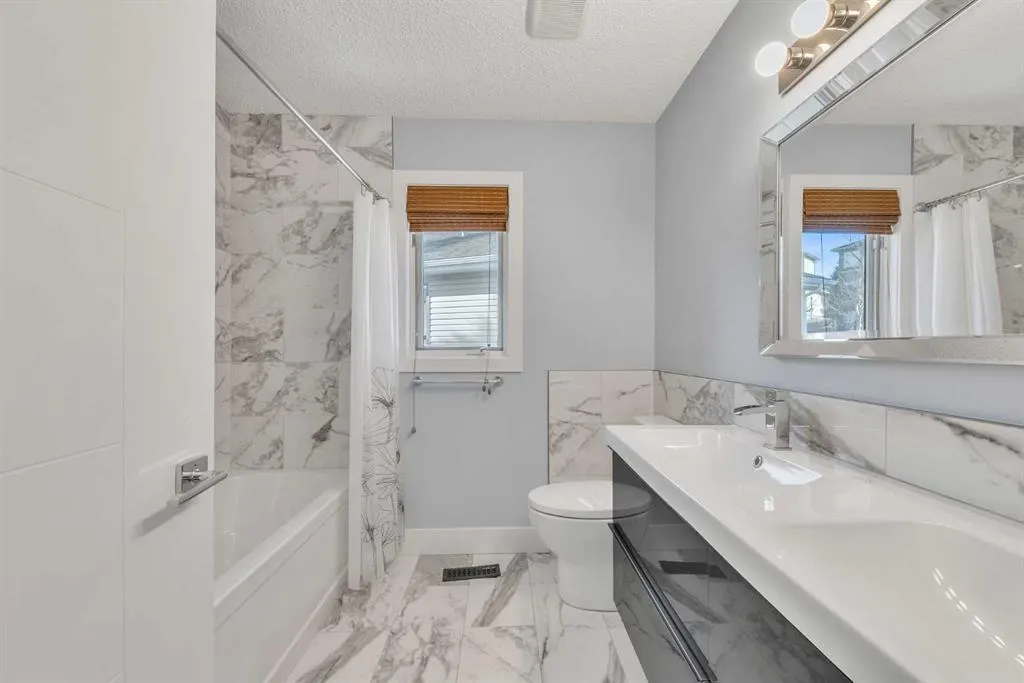 129 Edgebrook Gardens NW