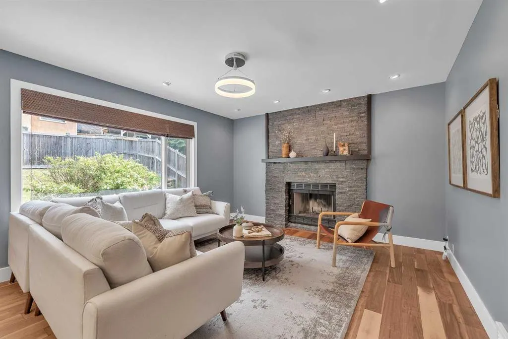 129 Edgebrook Gardens NW
