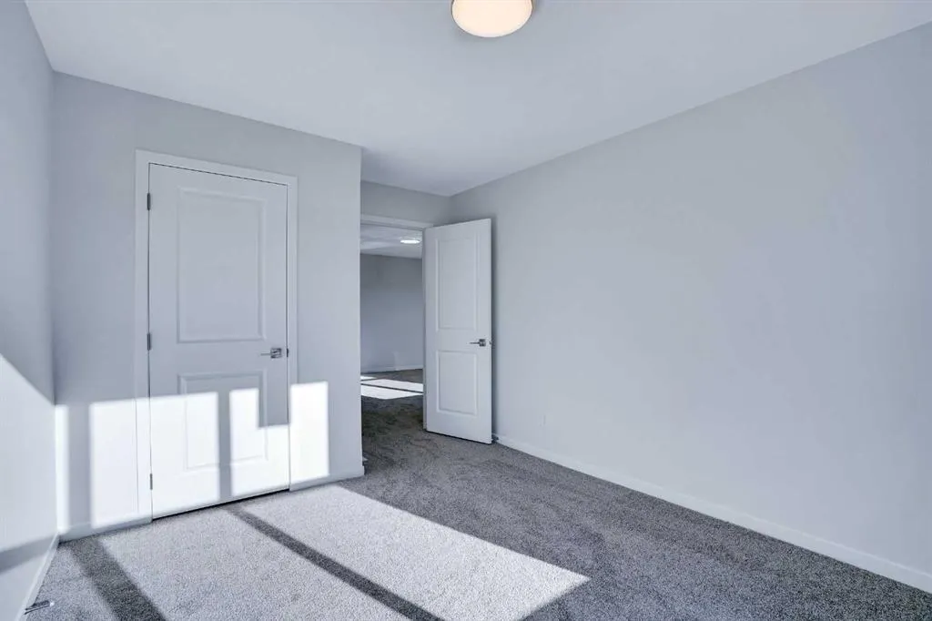 50 Setonstone Manor SE