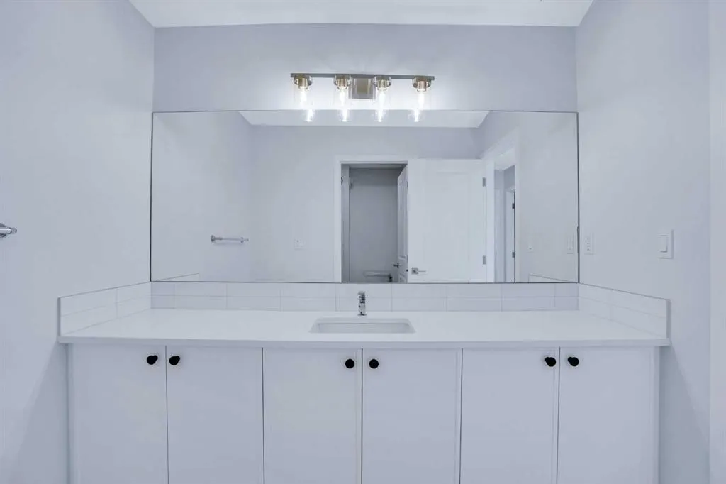 50 Setonstone Manor SE