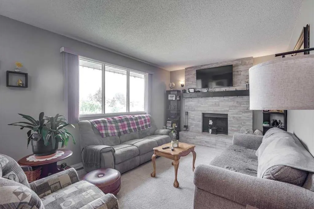 20 Larne Place