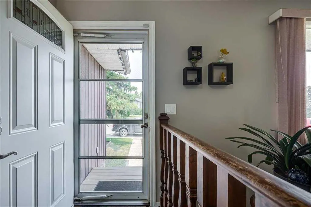 20 Larne Place