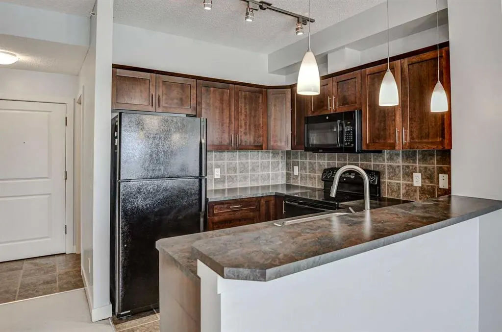 201 Sunset Drive, #412