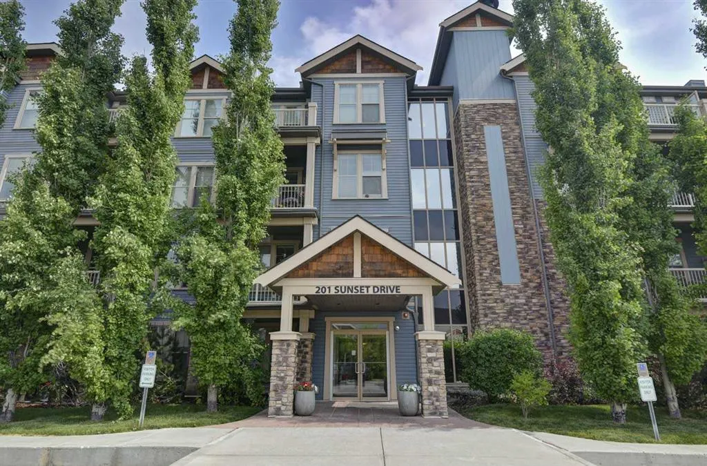 201 Sunset Drive, #412