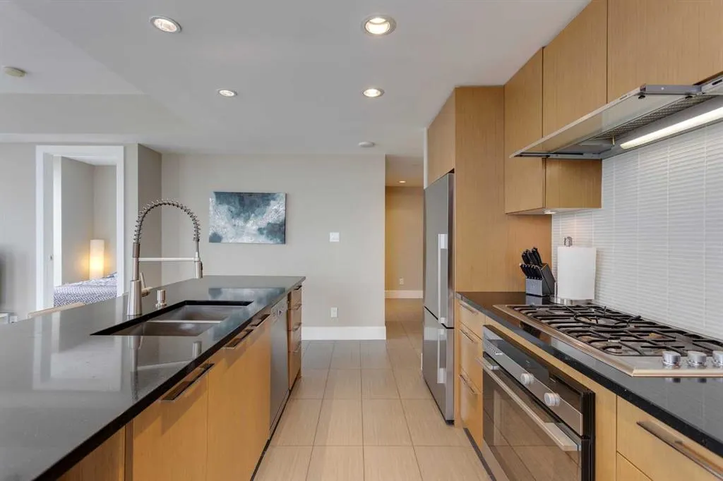 1111 10 Street SW, #1404