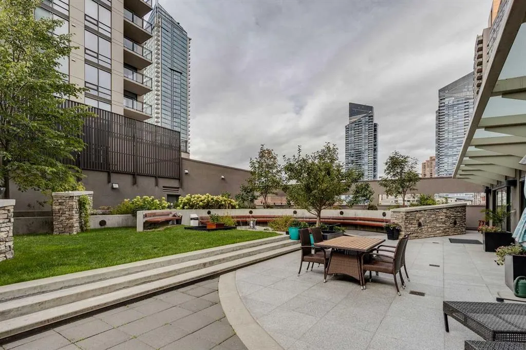 1111 10 Street SW, #1404
