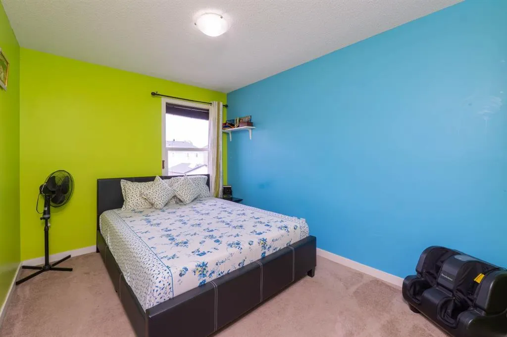 163 Skyview Springs Manor NE