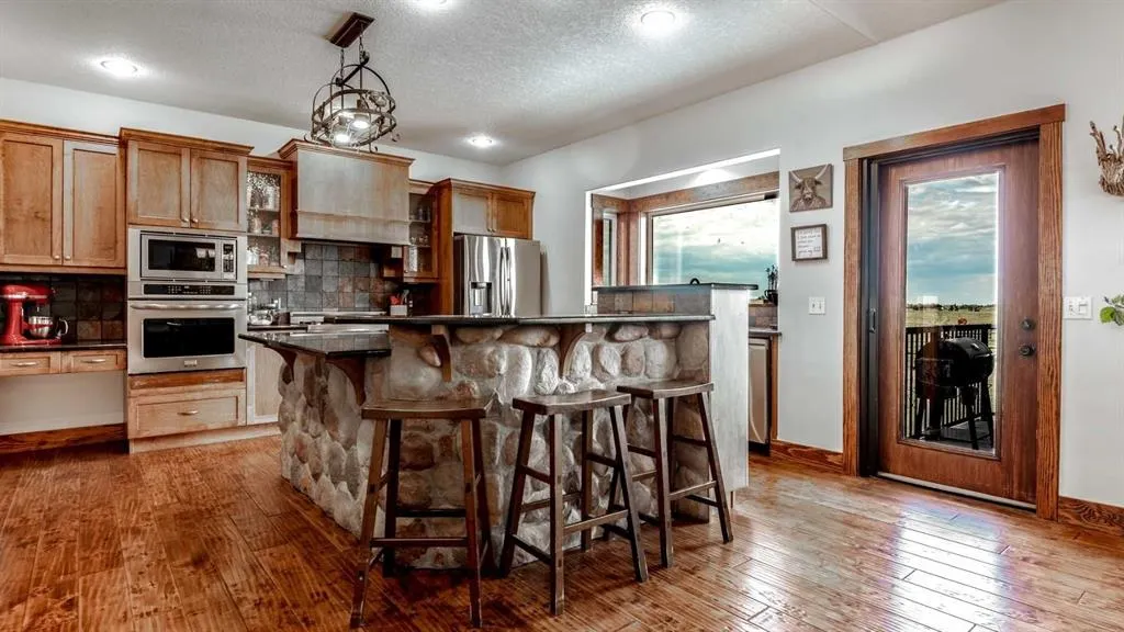 3100 Range Road 254