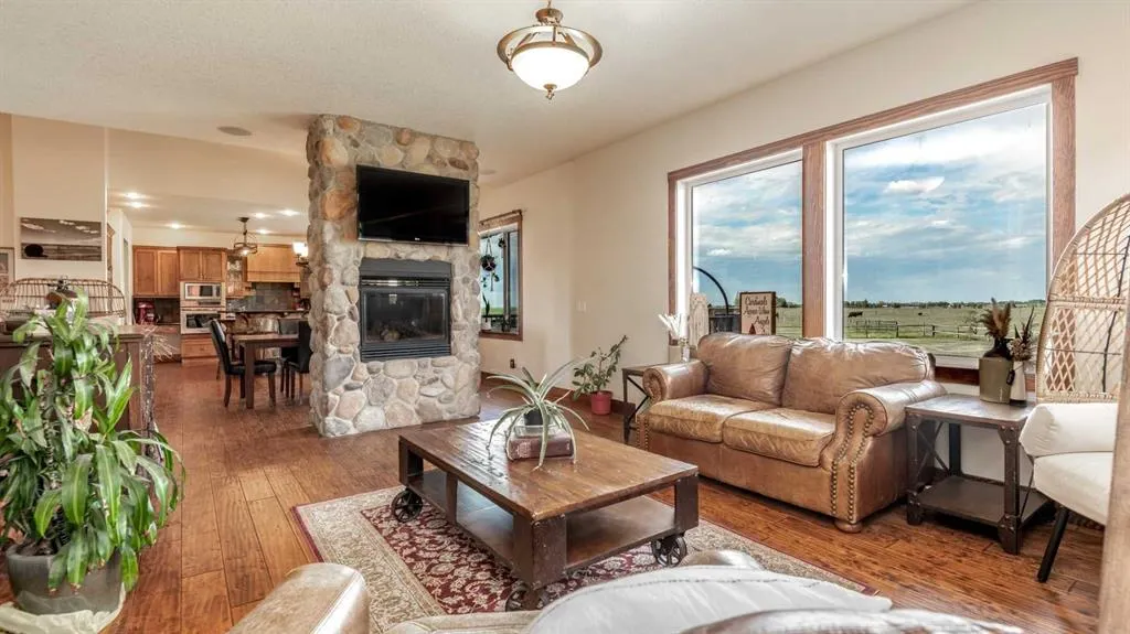 3100 Range Road 254