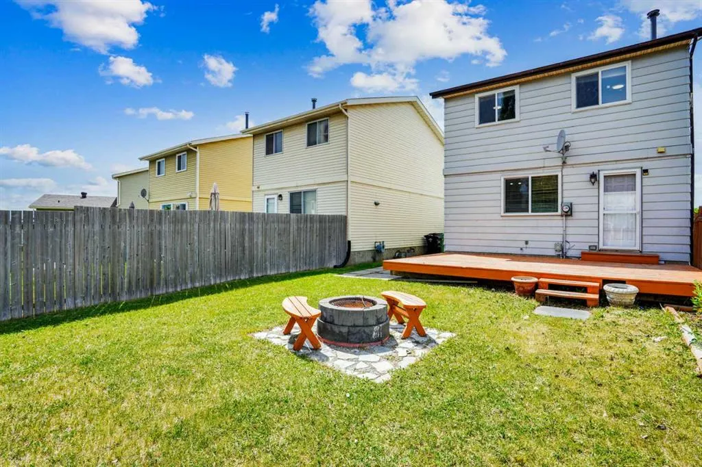 171 erin ridge Road SE