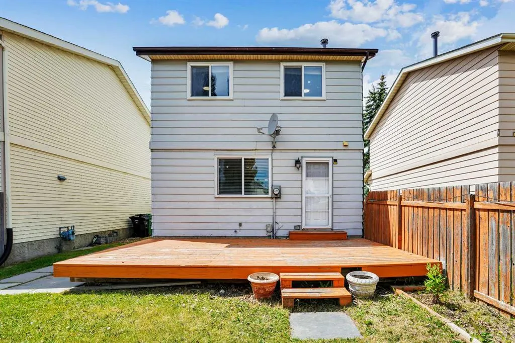 171 erin ridge Road SE