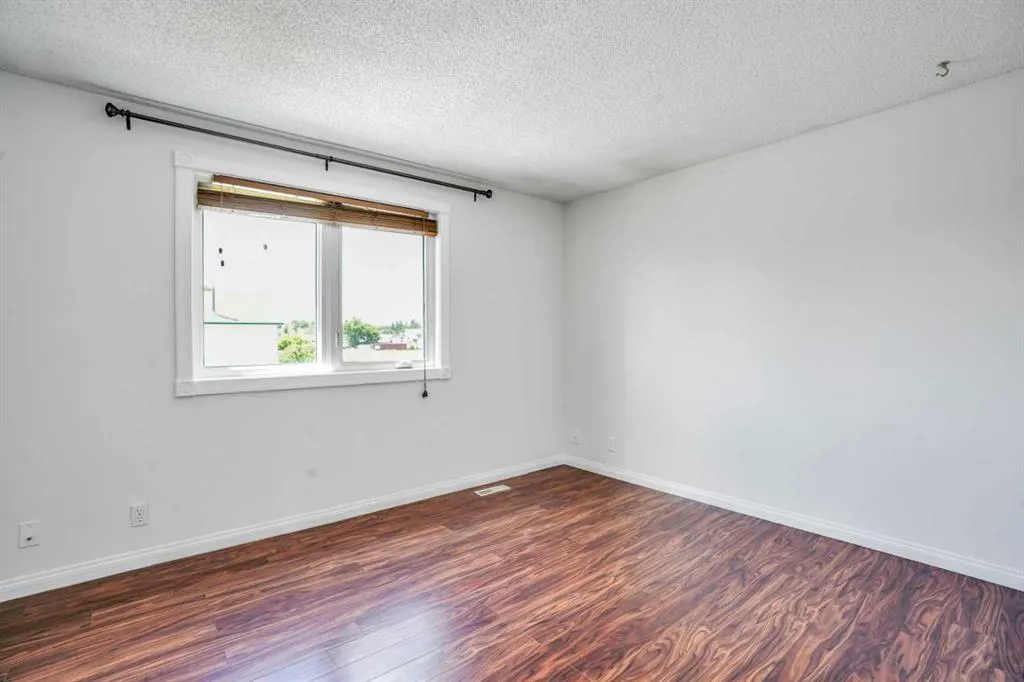 171 erin ridge Road SE