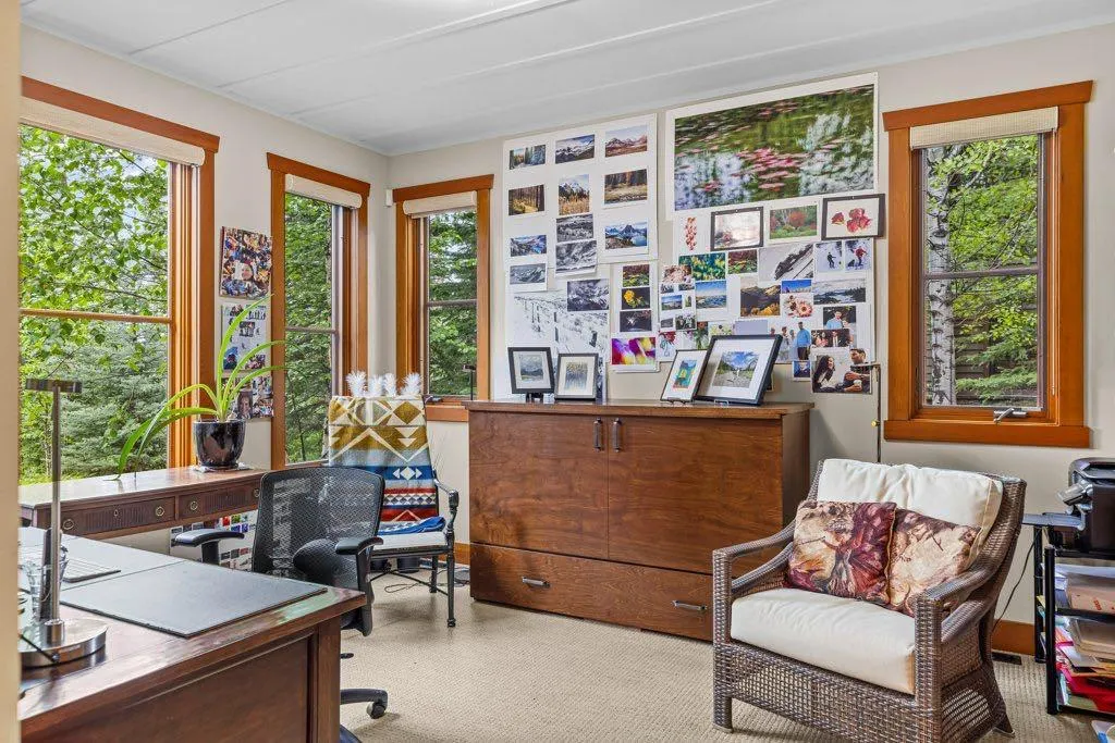 517 Silvertip Pointe