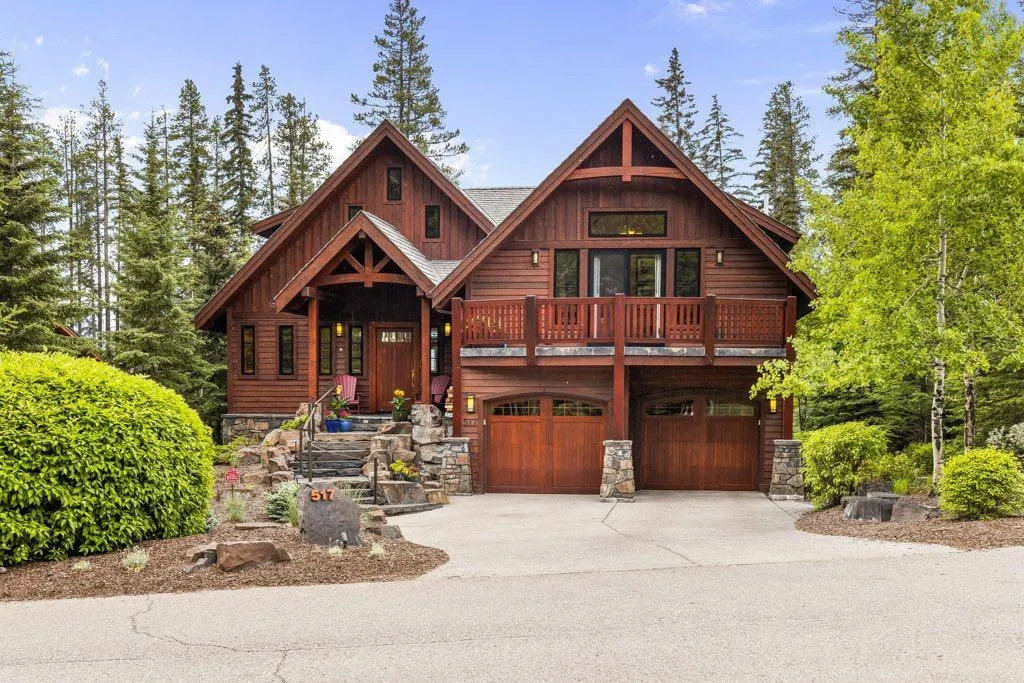 517 Silvertip Pointe