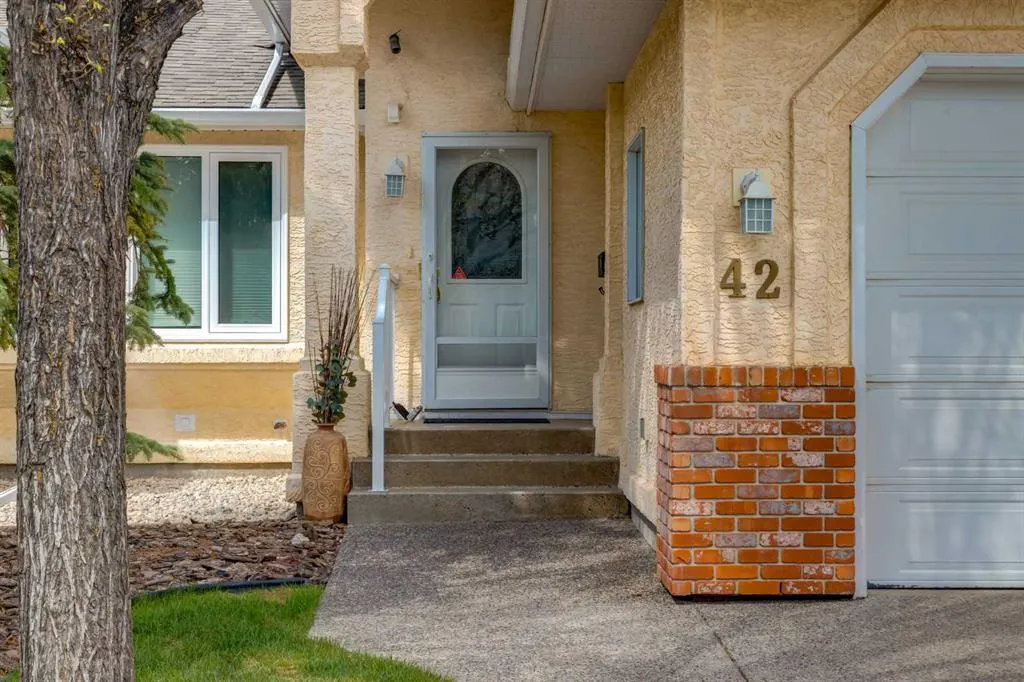 42 Edgevalley View NW