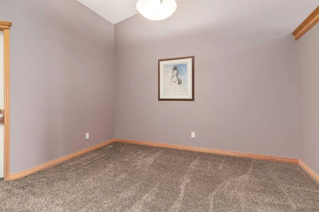 42 Edgevalley View NW
