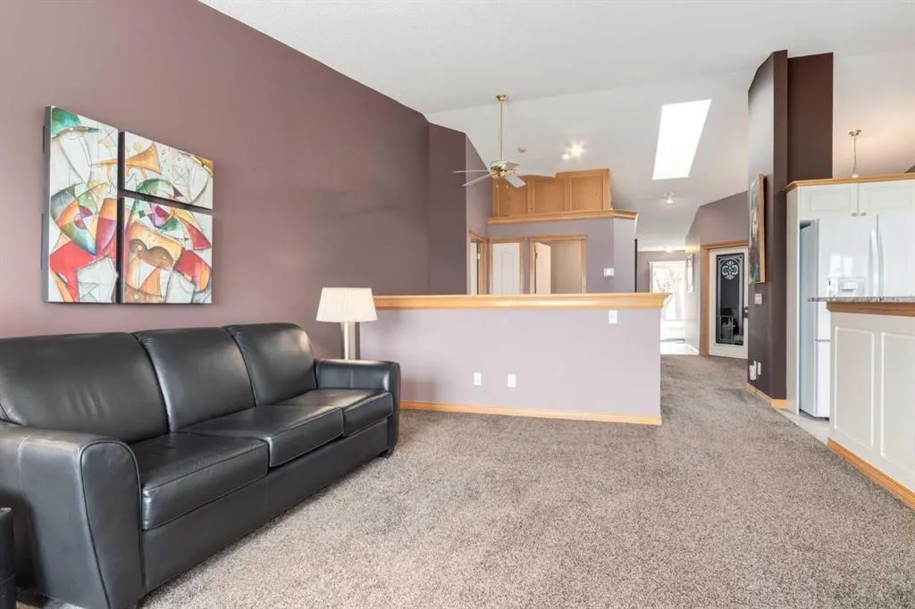 42 Edgevalley View NW