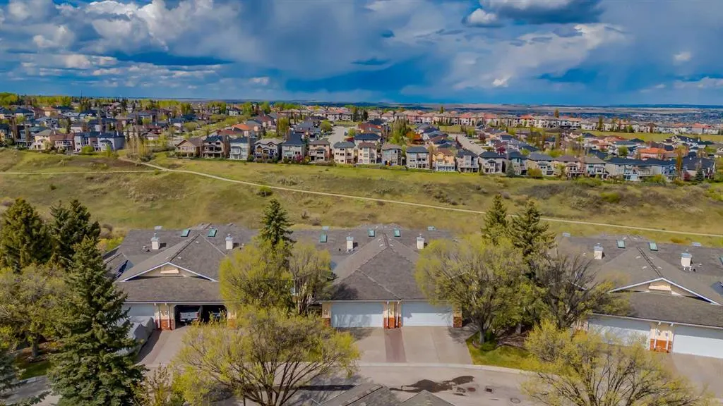 42 Edgevalley View NW