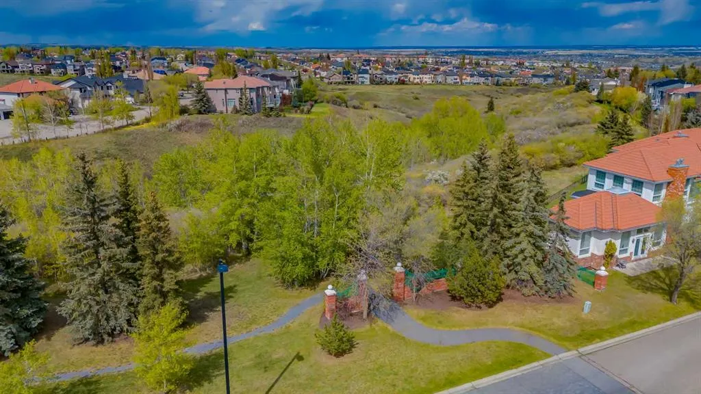 42 Edgevalley View NW