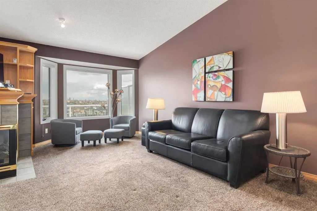 42 Edgevalley View NW