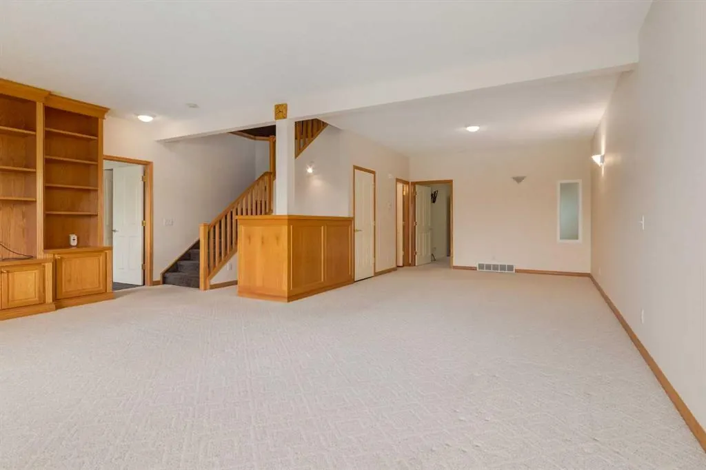 42 Edgevalley View NW