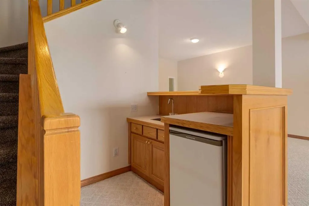 42 Edgevalley View NW