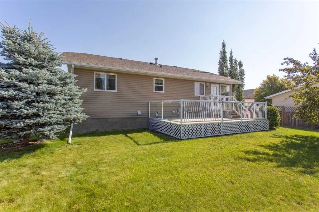26 Tennyson Close