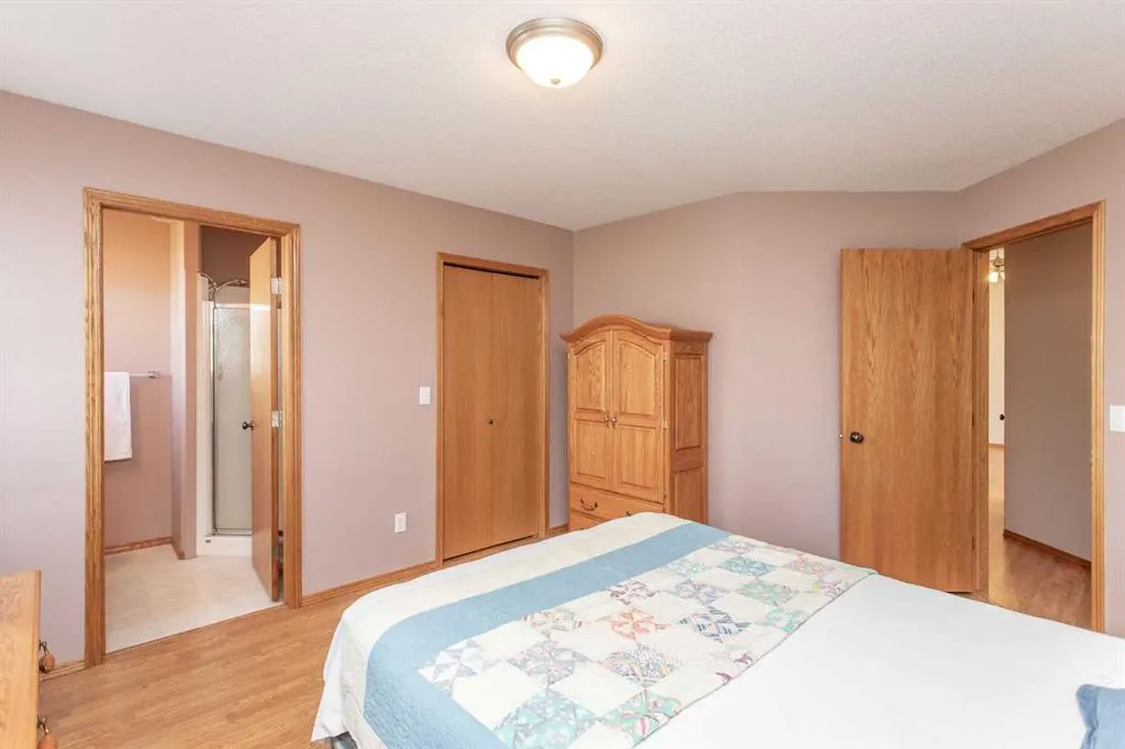 26 Tennyson Close